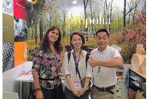 感謝一直专注於天然有機KOL- Gobby Hong也來Propolia支持和体验最新到港的產品!